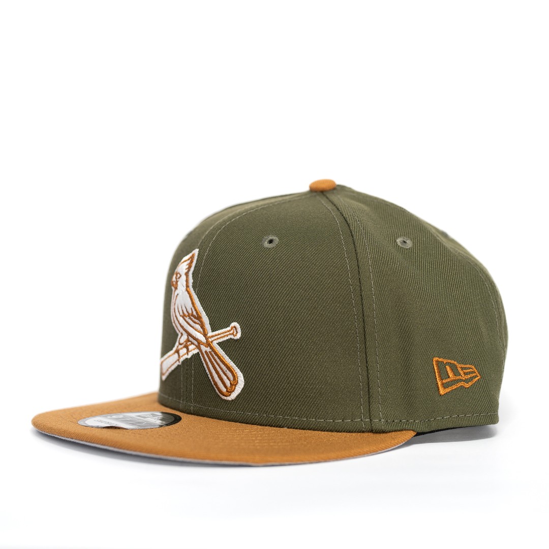 GORRA MLB ST. LOUIS CARDINALS OLIVO/LOGO PÁJARO SNAPBACK 9FIFTY