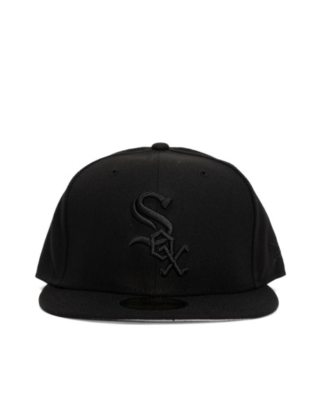 GORRA MLB CHICAGO WHITE SOX BLACKOUT FITTED 59FIFTY