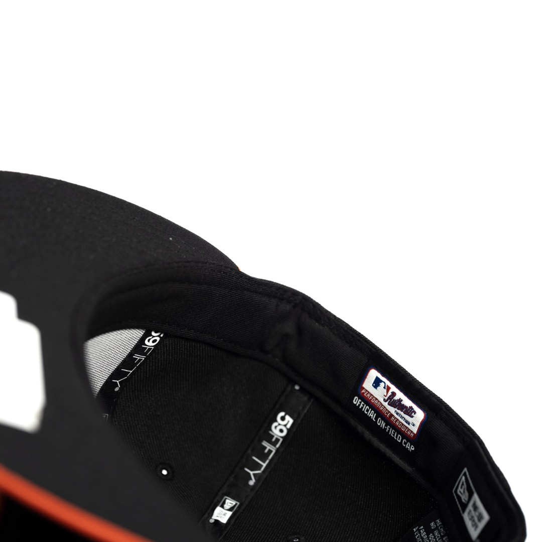 GORRA MLB SAN FRANCISCO GIANTS NEGRA/VISERA NARANJA FITTED 59FIFTY
