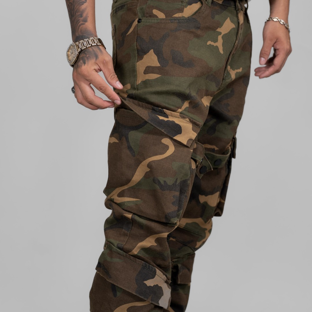 WAIMEA CAMO CARGO STACKED JEAN