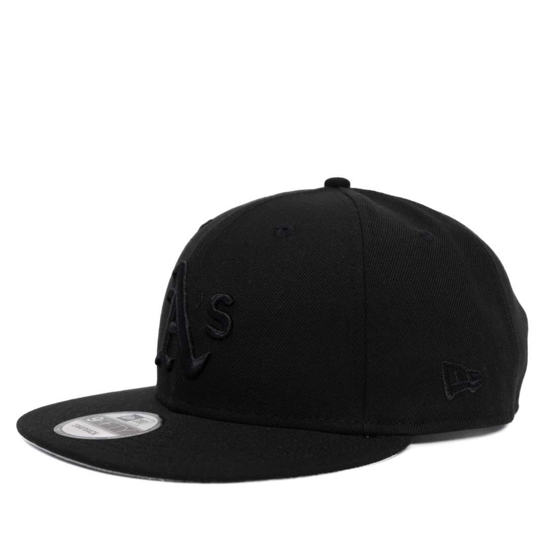 GORRA MLB OAKLAND ATHLETICS BLACKOUT SNAPBACK 9FIFTY