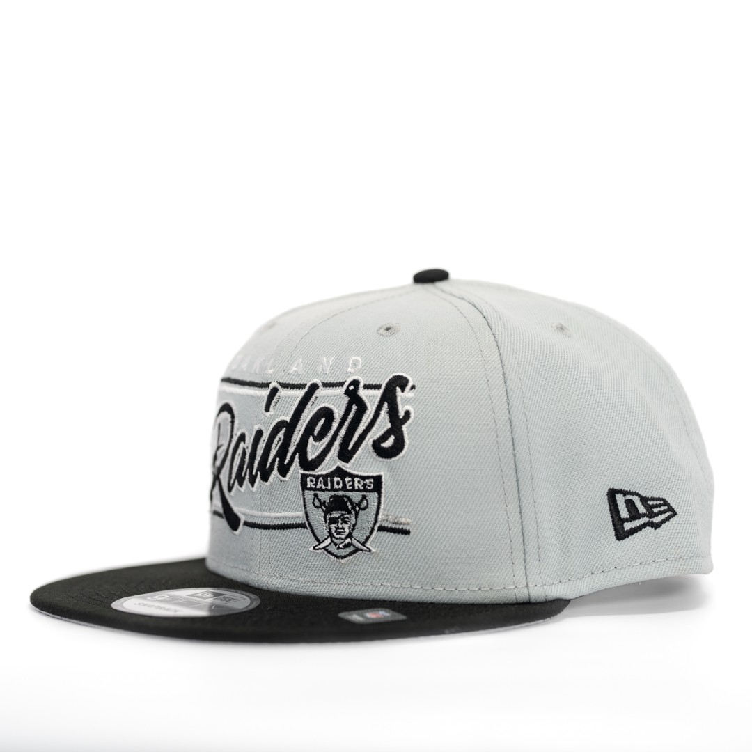 GORRA NFL LAS VEGAS RAIDERS TEAM SCRIPT GRIS/VISERA NEGRA SNAPBACK 9FIFTY